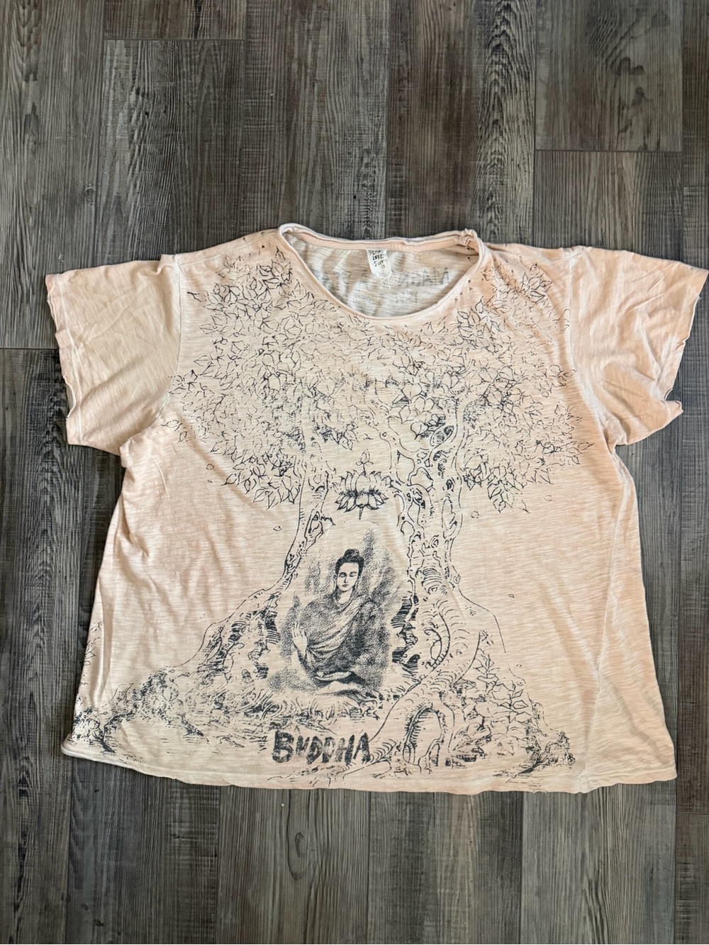 RARE Magnolia Pearl Budda Imagine Tee